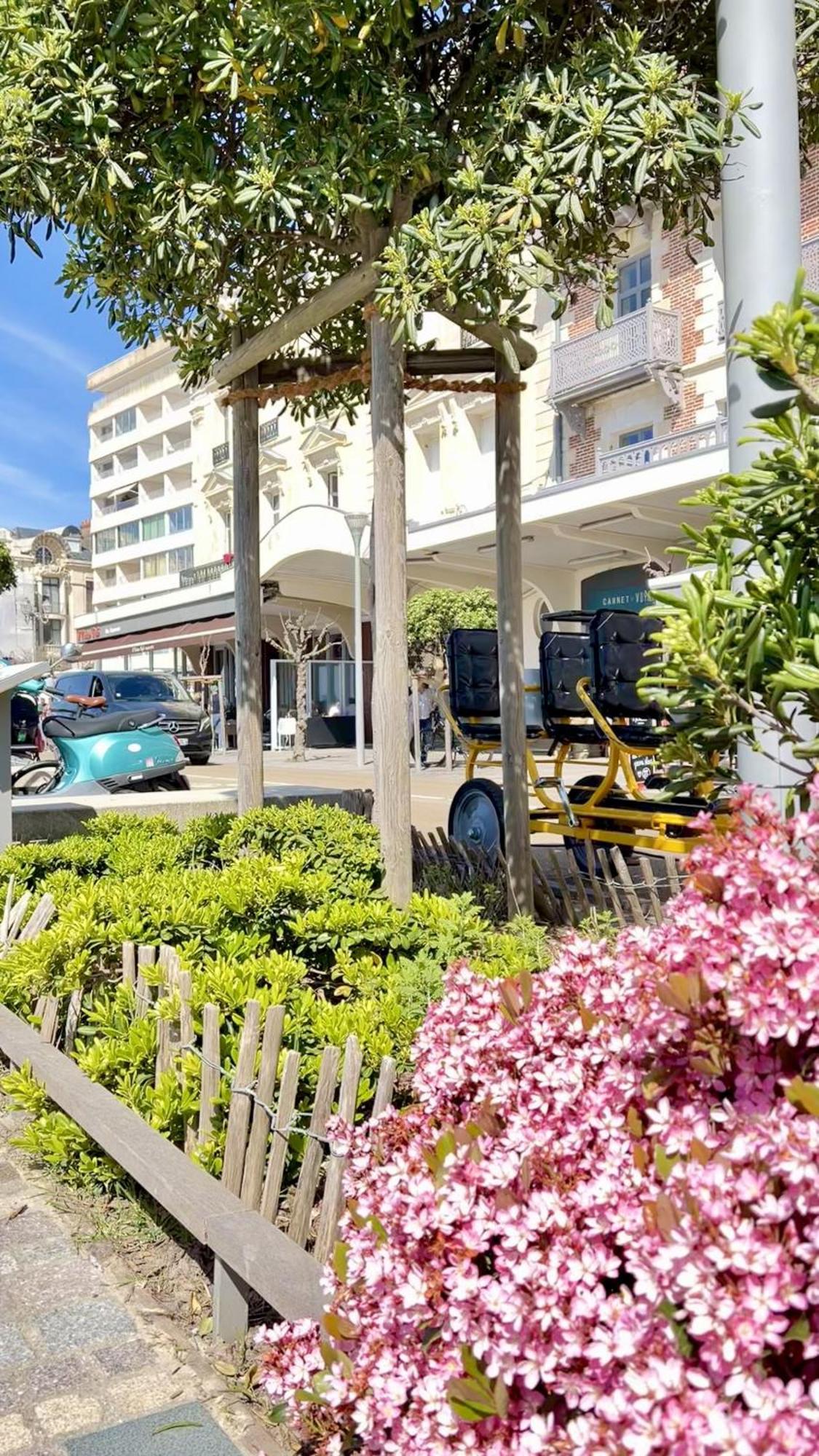 Appartement Remblai 1 Chambre Sortie Direct Plage เลส์ซาบล์-โดล็อนน์ ภายนอก รูปภาพ